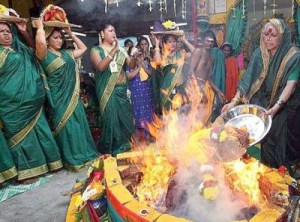 Hidzsrák áldozatot mutatnak be egy hindu ünnepen. Fotó: James Killough 2012